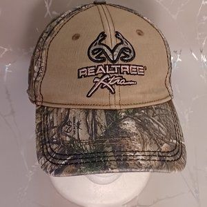 Baseball Cap Signature Stretch S/m tan camo Realtree Xtra graphics